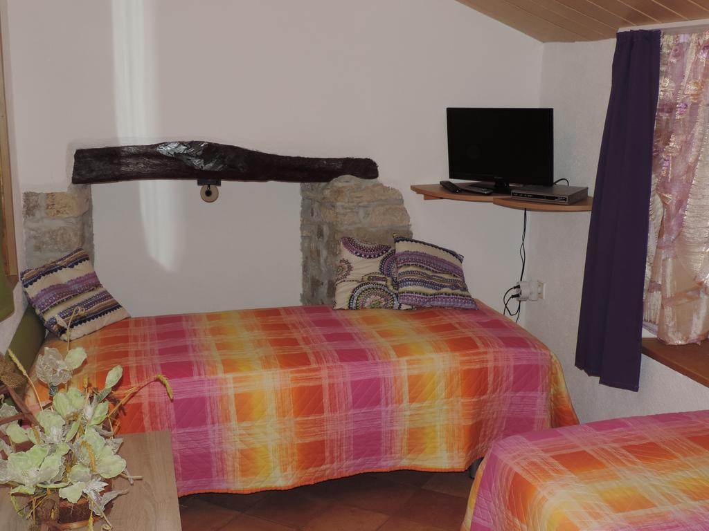 Apartment Pod Lipom Roc Ngoại thất bức ảnh